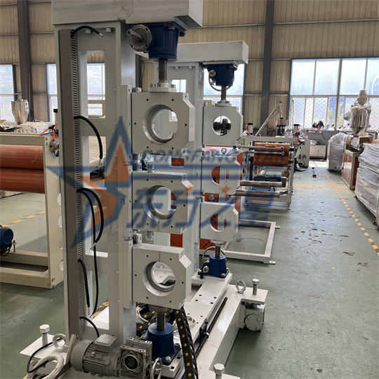 Extruder Lembar PA Sedang Dirakit