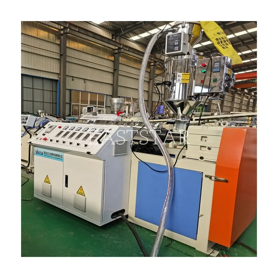 Teknologi inovatif mendorong produksi pita tepi PVC, mencapai manufaktur yang efisien dan presisi.