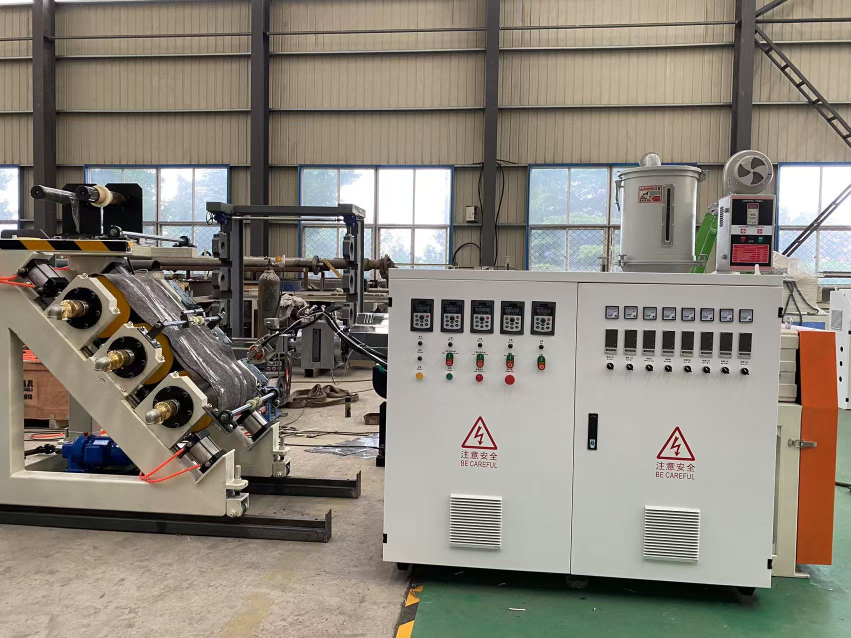 QINGDAO EASTSTAR Mengirimkan Lini Produksi TPE Waterstop Tingkat Lanjut ke India